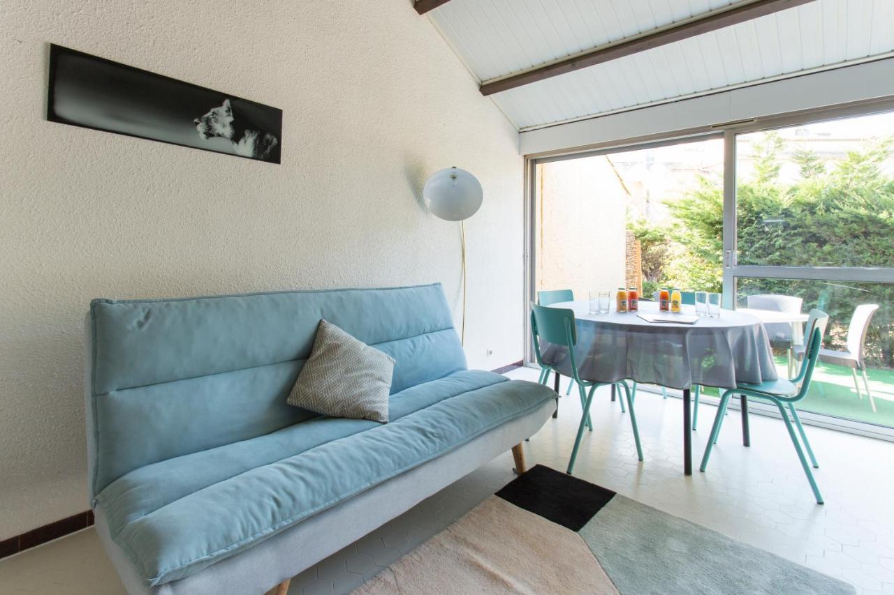 Village Vacances Le Lion De Mer Saint-Raphael (Var) Exterior photo
