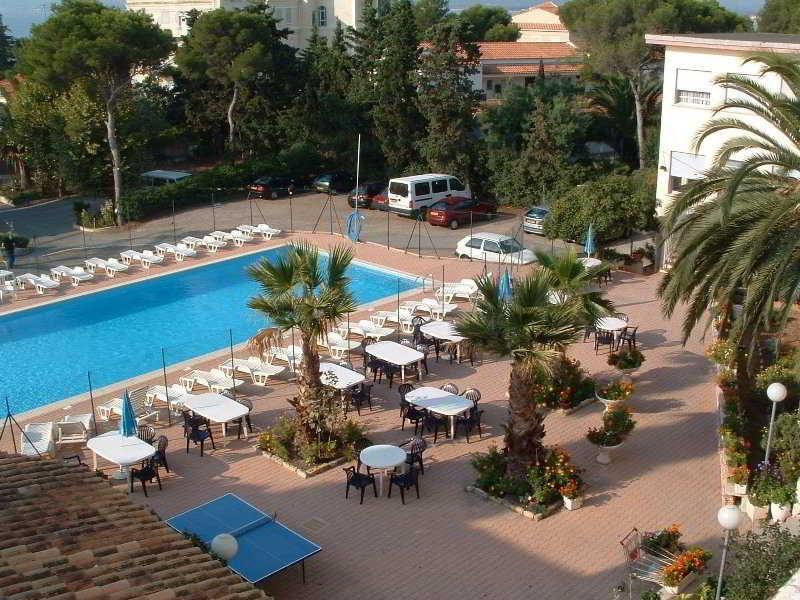 Village Vacances Le Lion De Mer Saint-Raphael (Var) Exterior photo