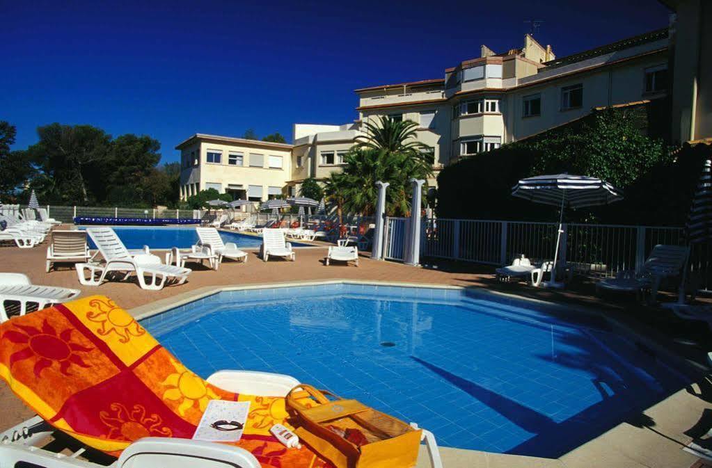 Village Vacances Le Lion De Mer Saint-Raphael (Var) Exterior photo