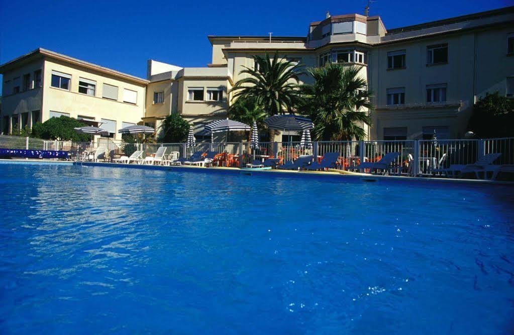 Village Vacances Le Lion De Mer Saint-Raphael (Var) Exterior photo